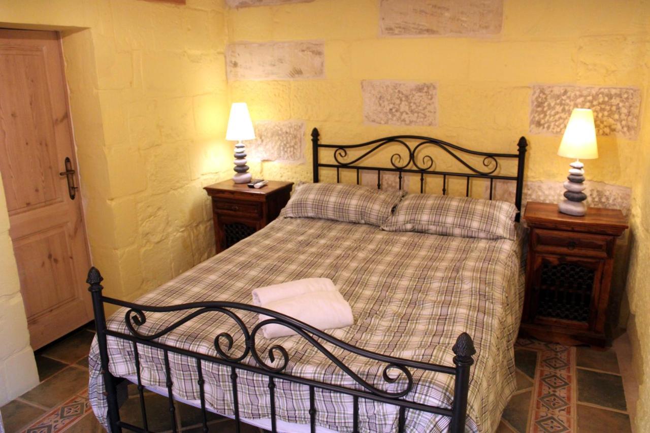 Il-Wileg Bed & Breakfast Кала Экстерьер фото